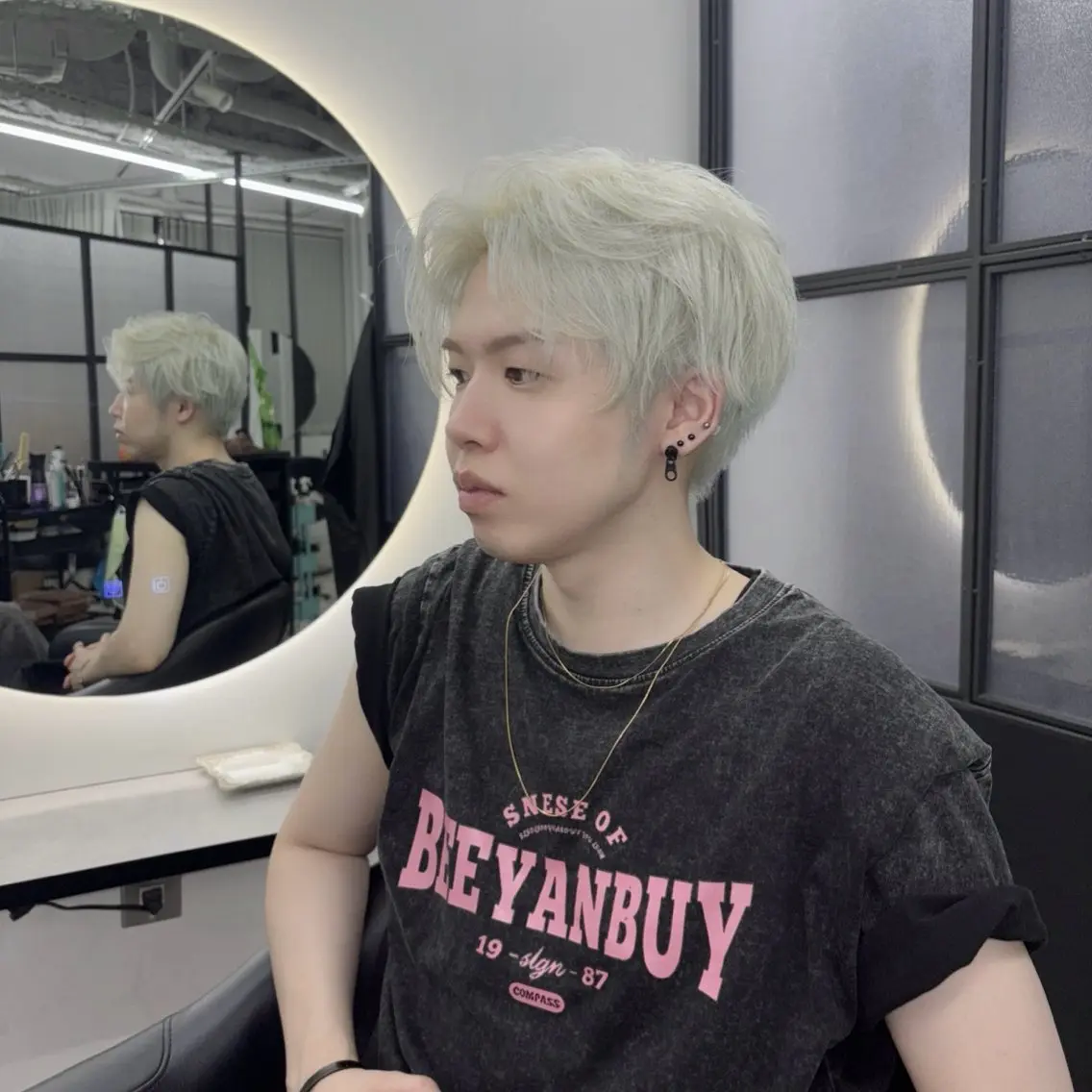 カラー メンズ ヘアカラー Ren. 🦋デザインカラーのヘアスタイル