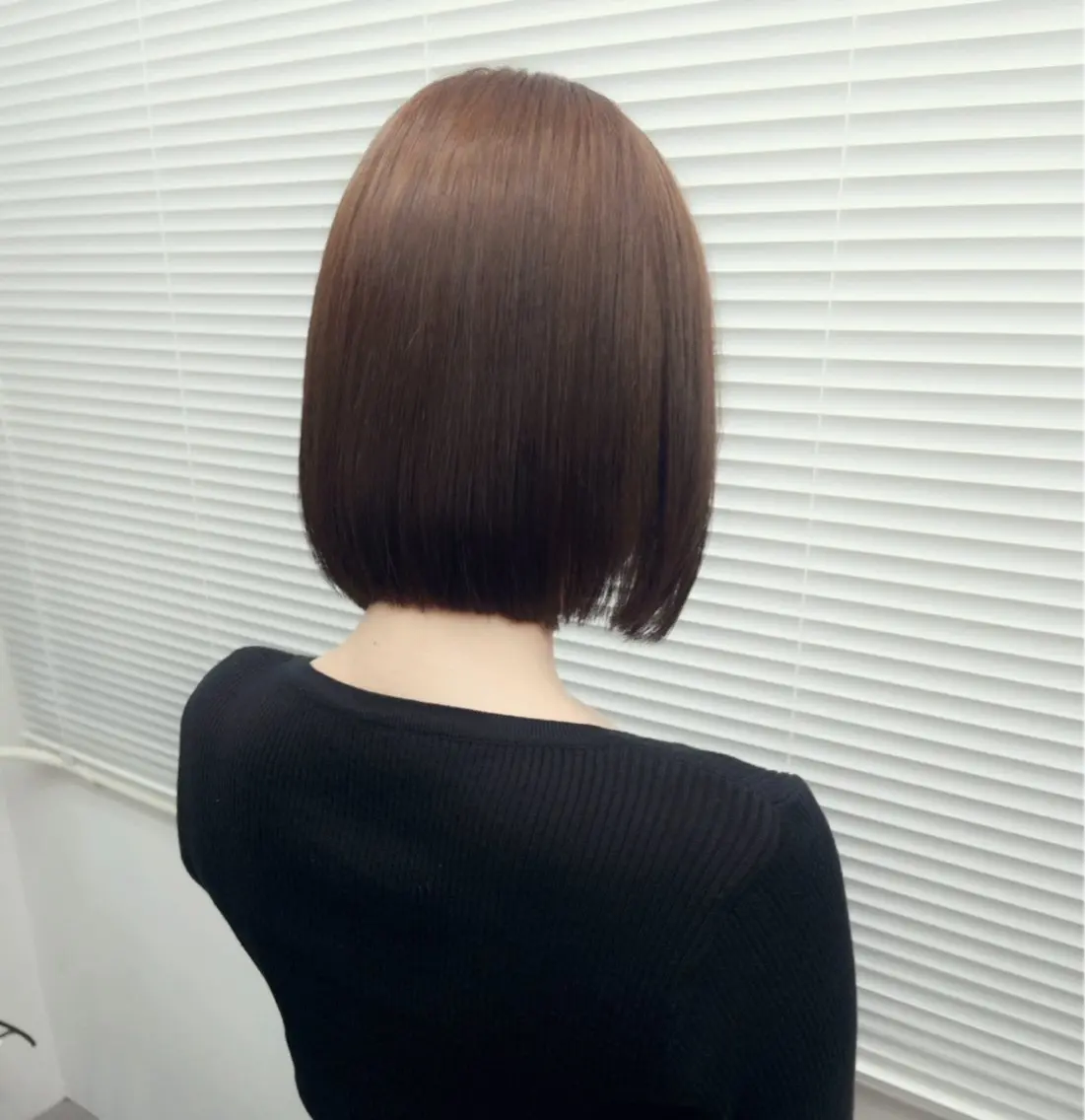 ショート カラー カット トリートメント kosoraレイヤー ハイトーン/デザインのヘアスタイル