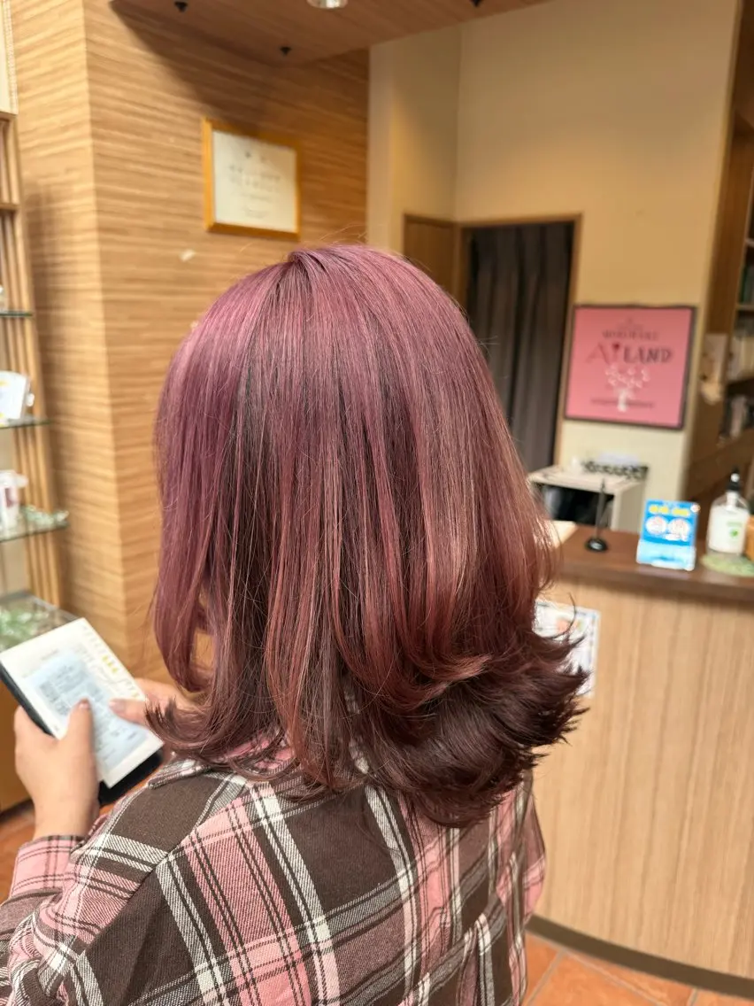 カラー 黒木 芽生のヘアスタイル