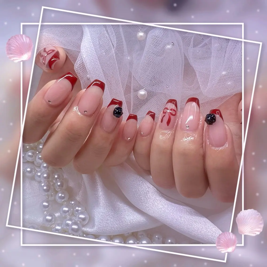 ネイル チークネイル フレンチネイル グラデーション マグネットネイル マグネットフレンチ ハンドネイル Chill Nailsalonのネイルデザイン