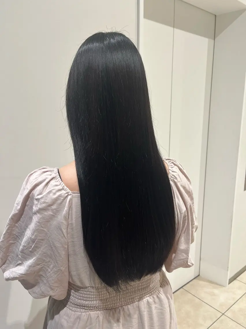 ロング カラー 黒髪 Riho♡レイヤー/ 名駅/大人韓国ヘアのヘアスタイル