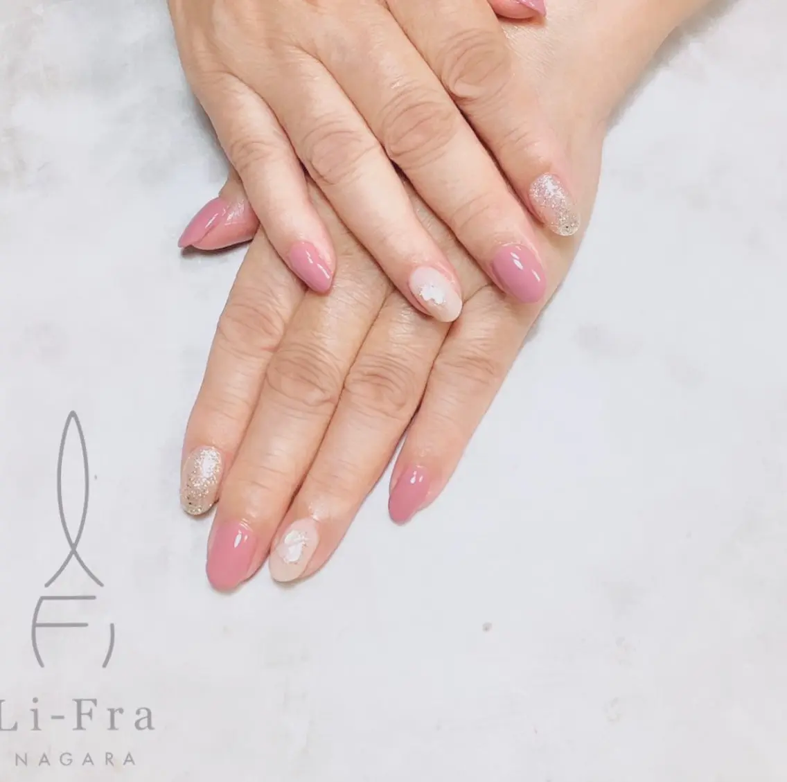 ネイル ジェルネイル パラジェル Li-Fra TAKAKOのネイルデザイン