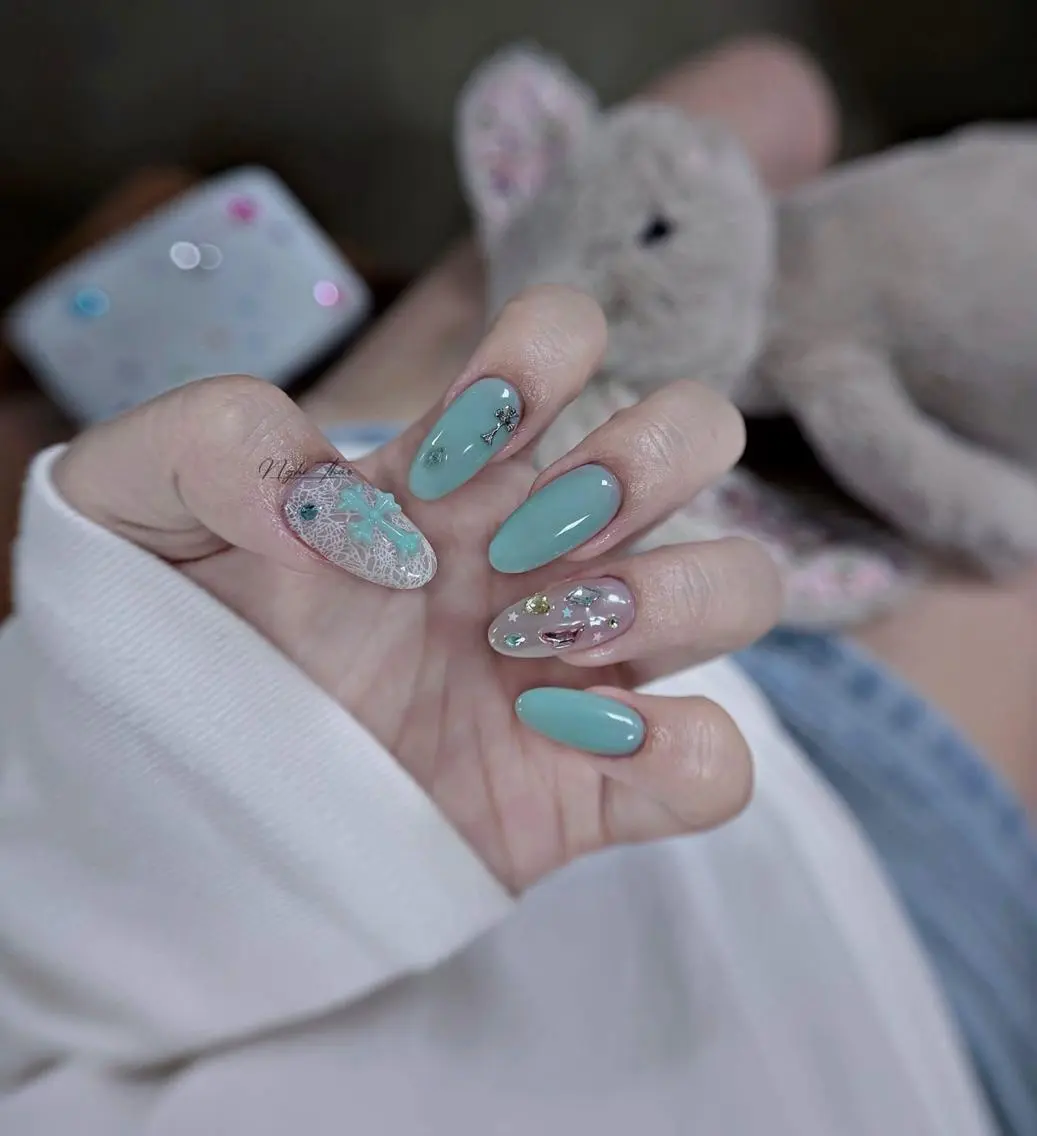 ネイル 長さ出し フレンチネイル 韓国ネイル ロングネイル シンプルネイル ハンドネイル AUREA Nail 心斎橋店のネイルデザイン