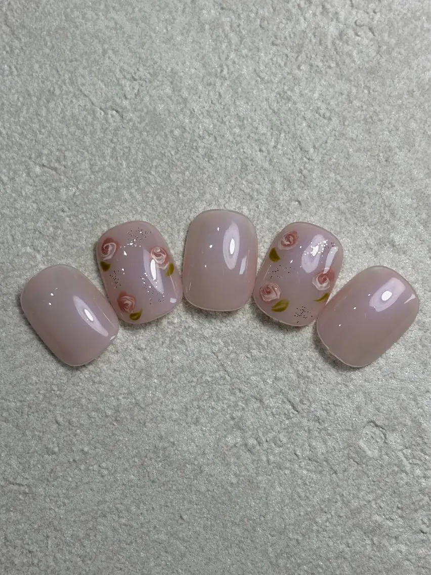 ネイル 野々市藤平田 【えみーnail】のネイルデザイン