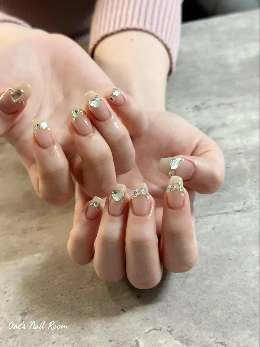 ネイル ハンドネイル One's Nail Roomのネイルデザイン