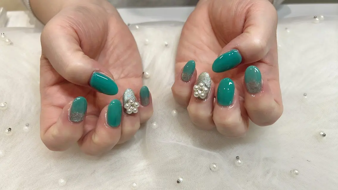 ネイル 《LB》ラブリエ Nail&eyeのマツエク・マツパデザイン