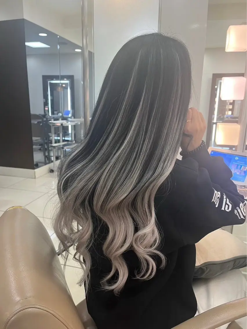 ロング エクステ ヘアセット 暖色カラー❤️横浜 エクステらん🦖のヘアスタイル