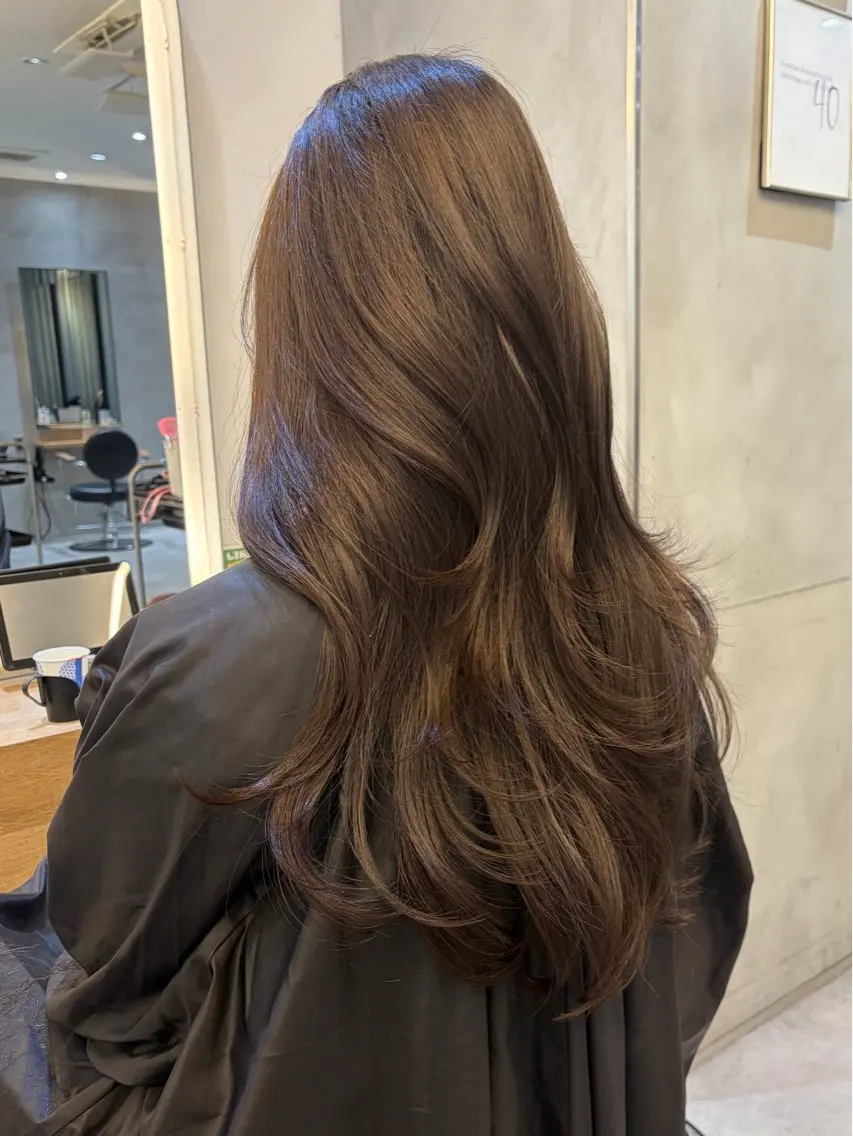 ロング カラー 韓国🇰🇷透明感 ERIのヘアスタイル