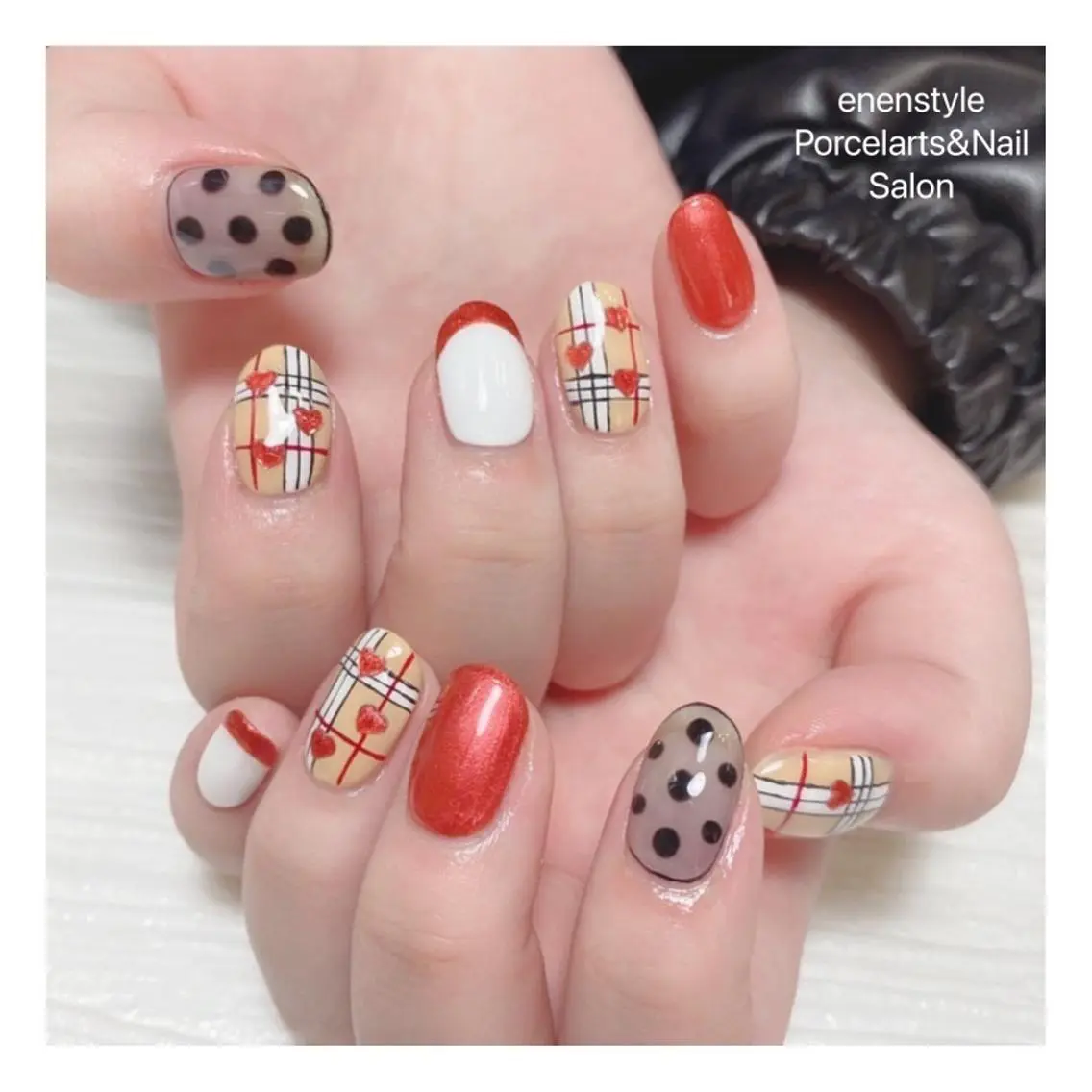 ミディアム ネイル ハンドネイル 🐾enen style 🐾のネイルデザイン