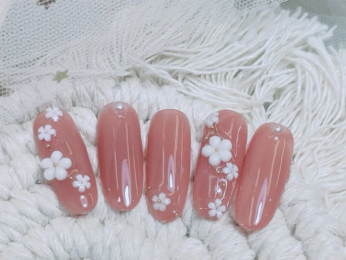 ネイル ハンドネイル 💅ネイル✨ プリンセスのネイルデザイン