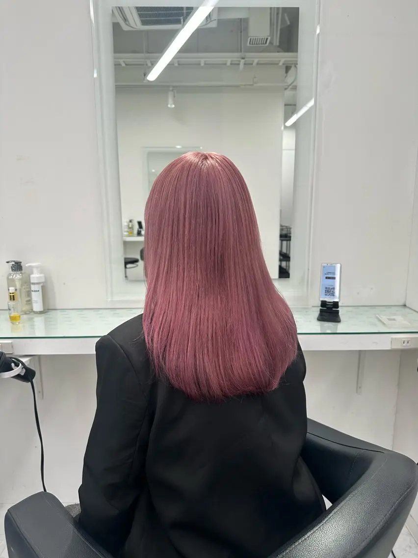 セミロング カラー カット ヘアカラー トリートメント ヘッドスパ ヘアセット ❄最強かわいいカラー ❄️MINA❄️のヘアスタイル