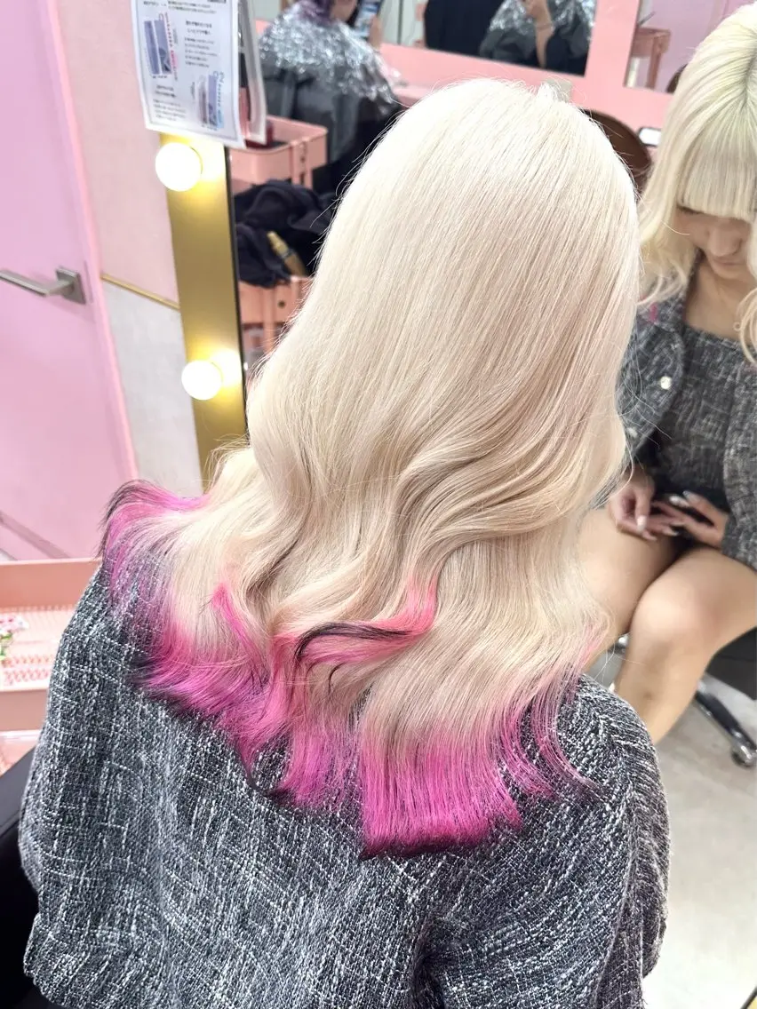 セミロング カラー 町田ブリーチデザイン 🌈MANATOのヘアスタイル