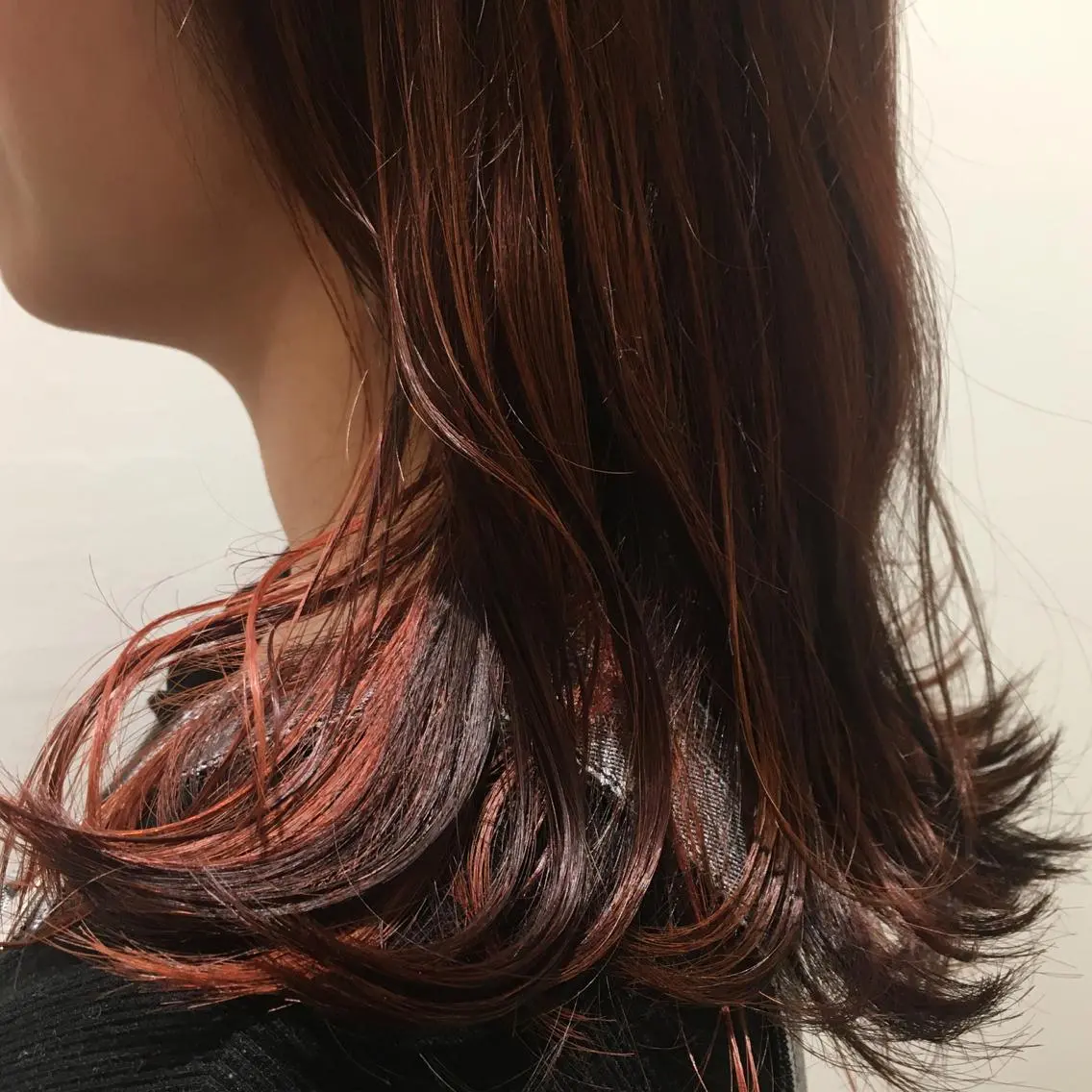 ミディアム カラー インナーカラー オレンジ fuchigami suzunoのヘアスタイル