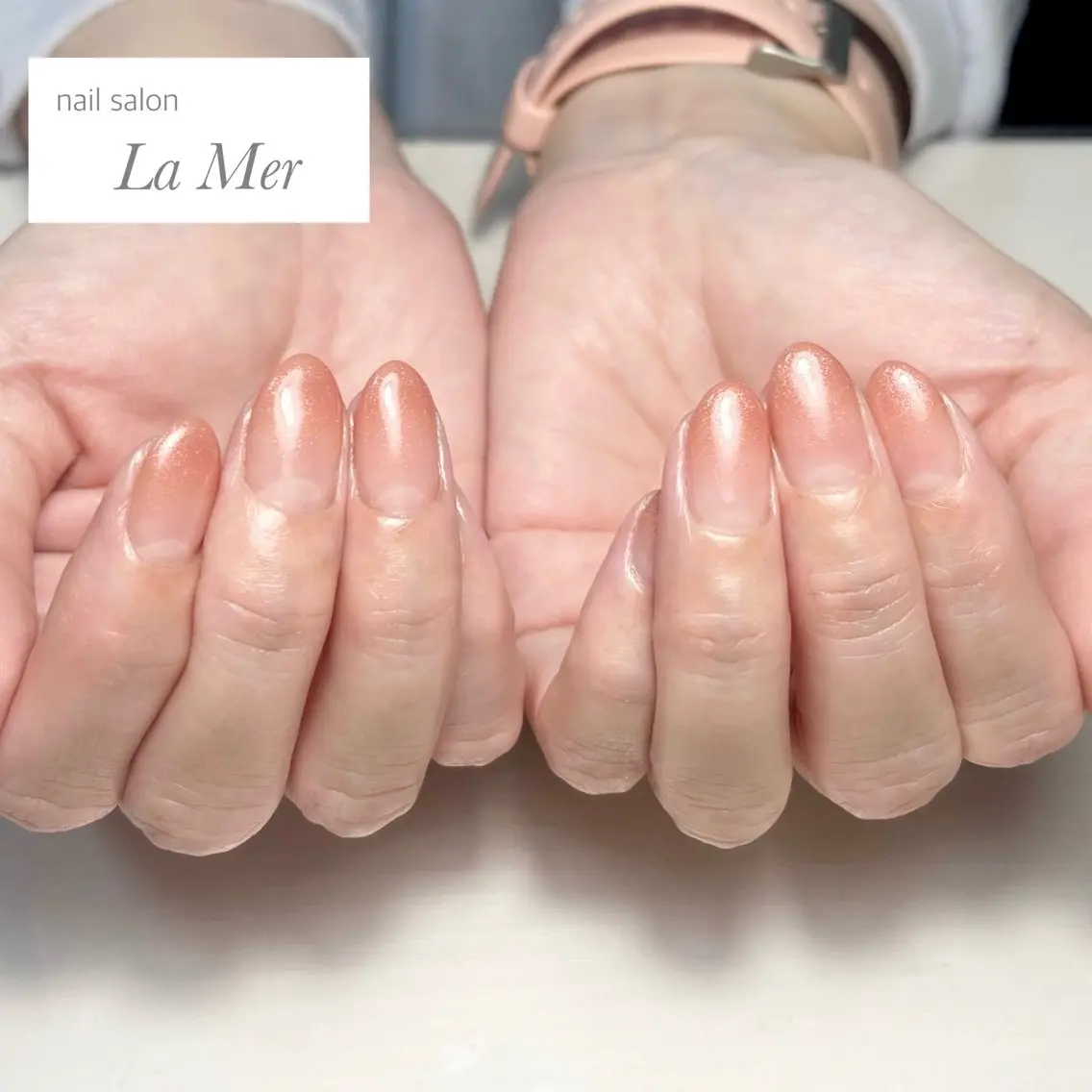 ネイル ブラウン グラデーション ラメ(グリッター) ラメグラデーション オフィスネイル ハンドネイル nailsalon La Merのネイルデザイン