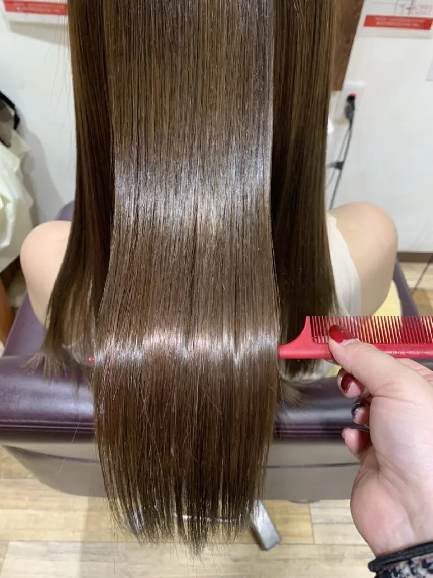⭐カット＋プレミアム酸性ストレート（髪質改善）💫トリートメント付き✨【魔法のバブル付き】¥19600の写真