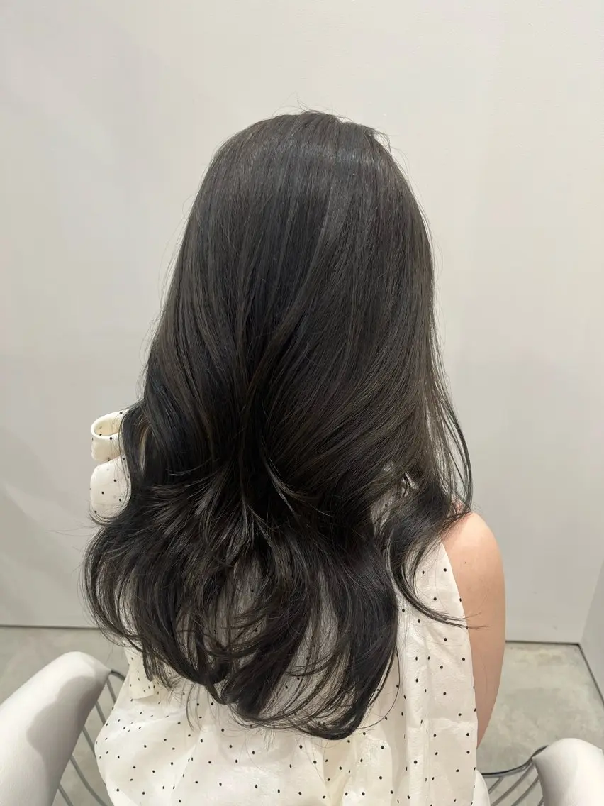 ロング レイヤーカット ヘアカラー SONA/レイヤー /ダブルカラーのヘアスタイル
