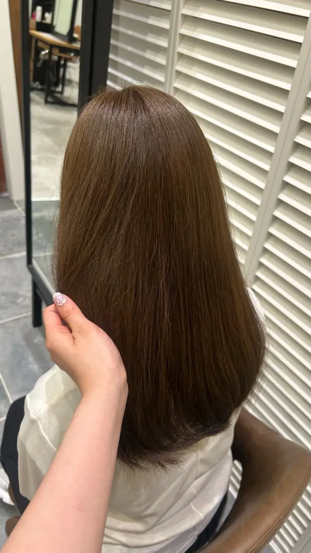 カラー ベージュカラー オリーブベージュ ヘアカラー トリートメント 可愛いを仕込む🩰 透明感ヘア／海琴のヘアスタイル