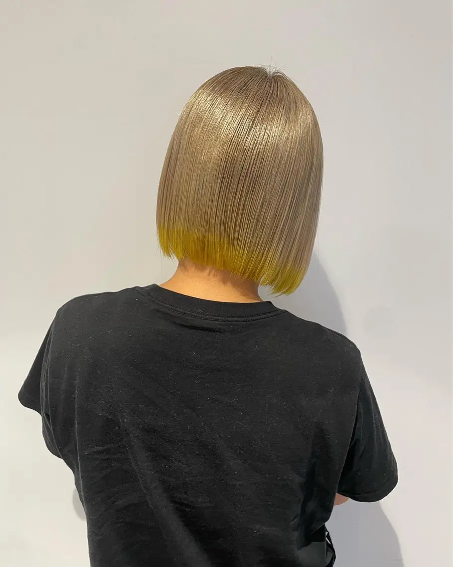 ブリーチリタッチ(3cm以内)+ワンカラー🎀🤍の写真