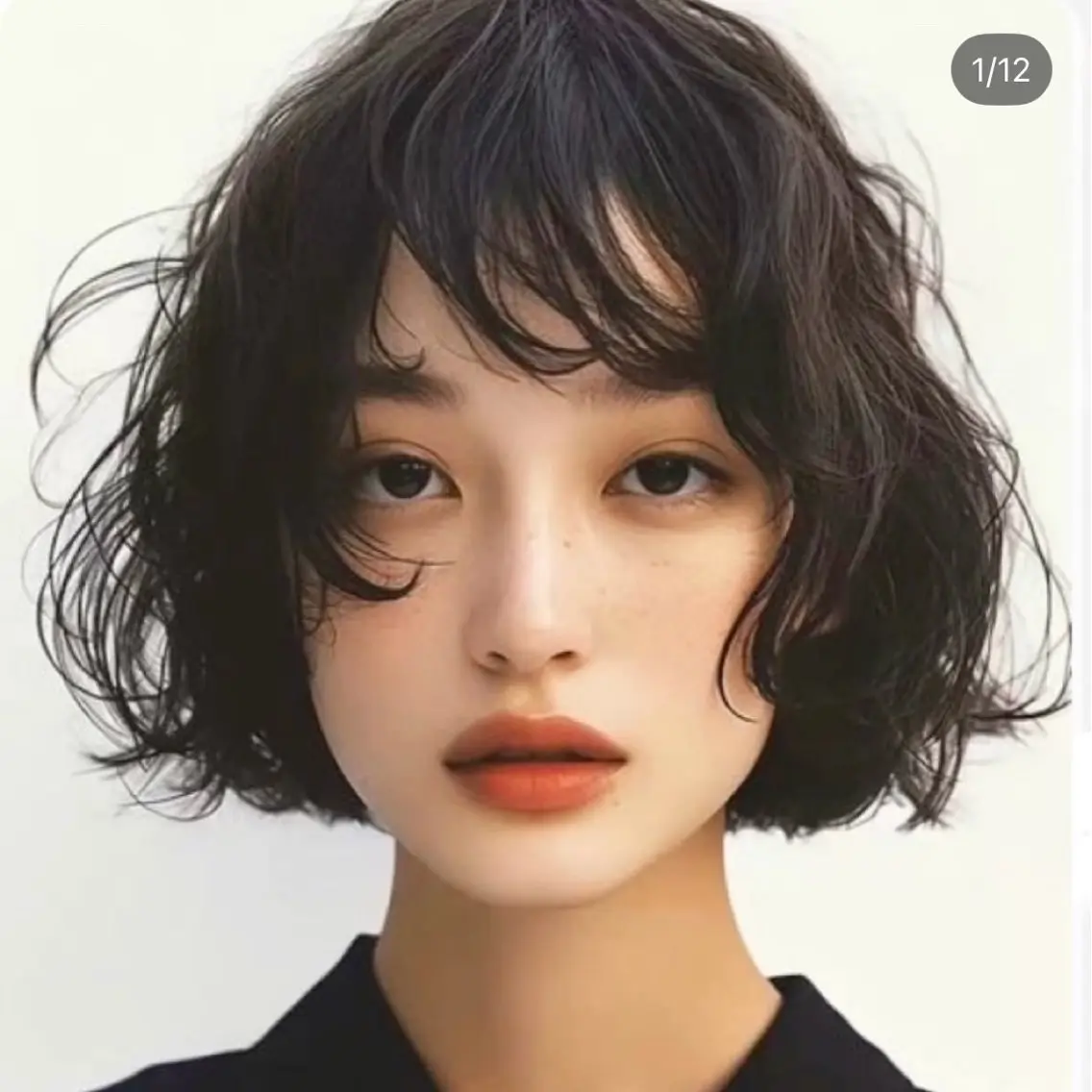 ショート パーマ 佐々木 彩花のヘアスタイル