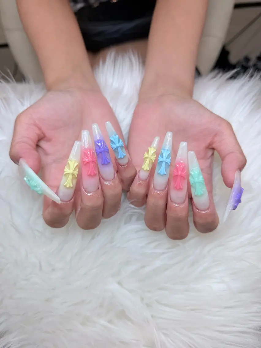 ネイル ハンドネイル ハンドケア Anh Nail 歌舞伎町のネイルデザイン