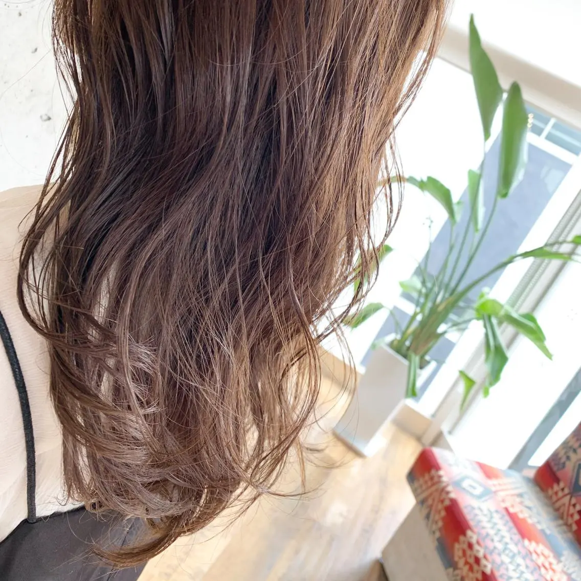 ロング 🌷横浜/レイヤー /艶カラー🌷のヘアスタイル