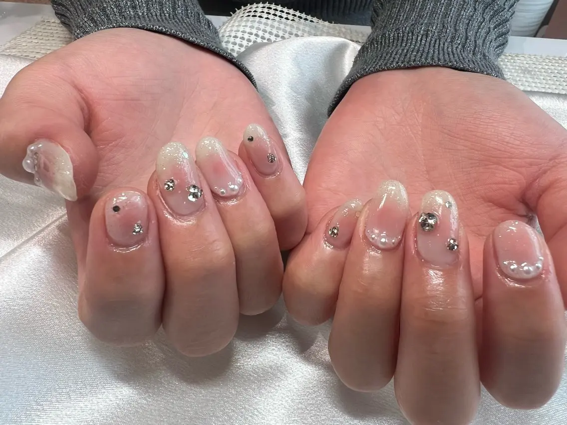 ネイル ハンドネイル ROY 心斎橋🌷 Naraのネイルデザイン