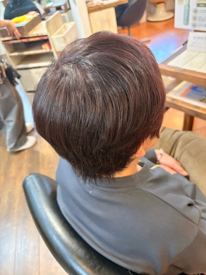 カラー ブラウンカラー ピンクカラー 三宅　デザインカラー 透明感カラー✨のヘアスタイル