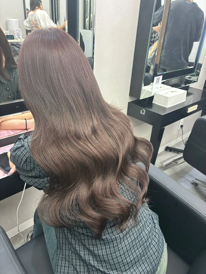 ロング カラー シールエクステ エクステ カット ヘアカラー トリートメント エクステ ワンホンレイヤー エクステづまのヘアスタイル