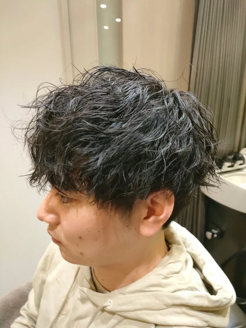 ショート パーマ メンズ マッシュ メンズパーマ ツイストスパイラルパーマ ショートヘア スパイラルパーマ メンズカット/パーマ ハヤシのヘアスタイル