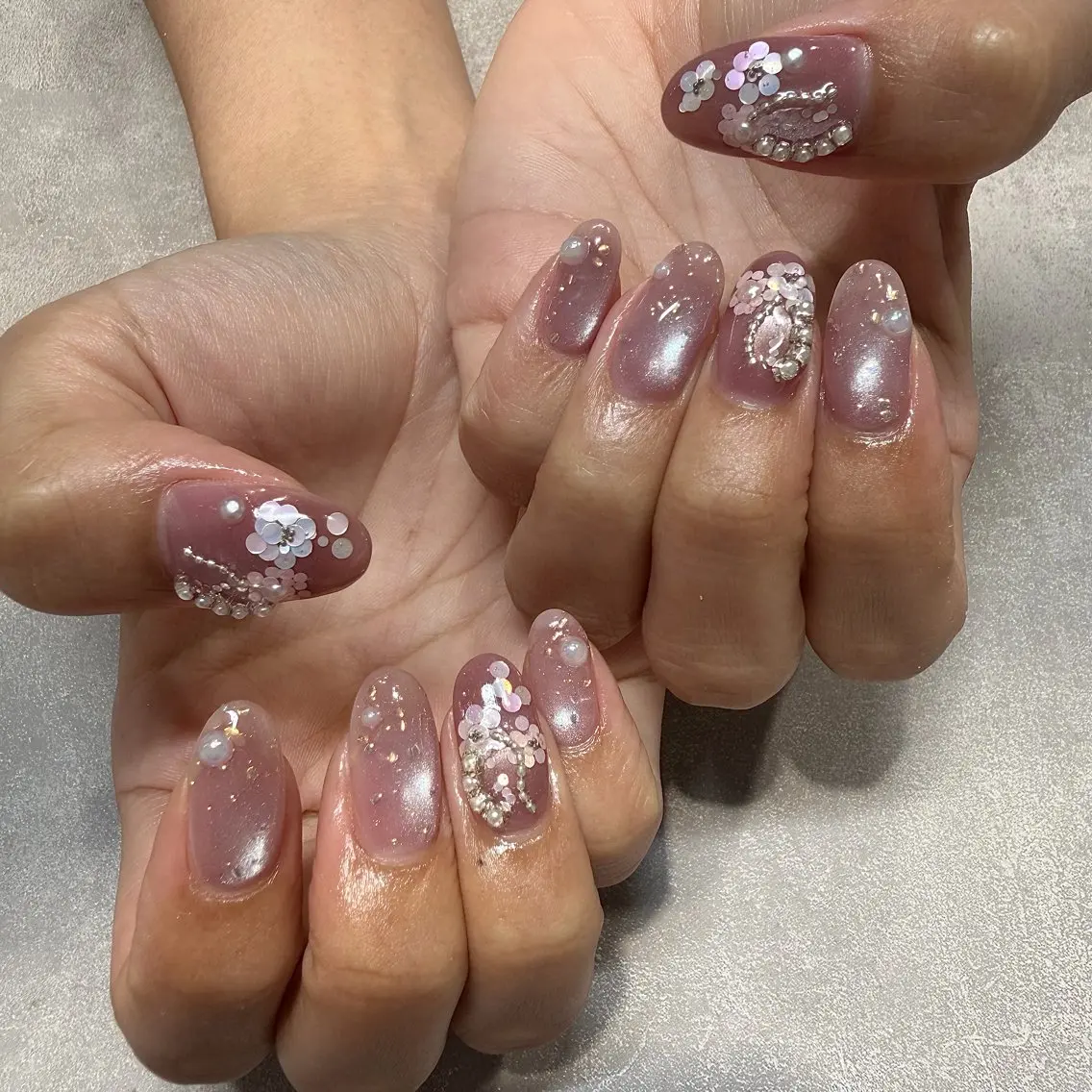 ネイル ハンドネイル 小野澤 紗智のネイルデザイン