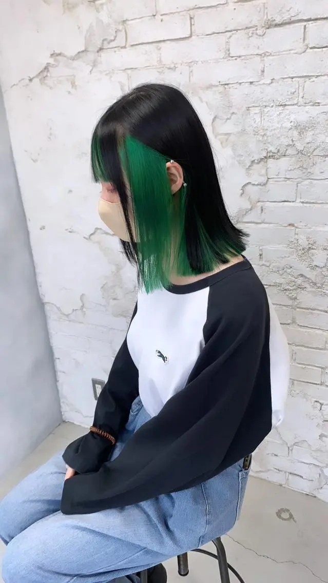 🌈ケアブリーチ+インナー原色カラーバター+トリートメントの写真