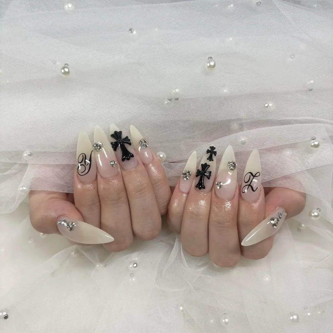 ネイル ハンドネイル ୨୧ mio୨୧のネイルデザイン