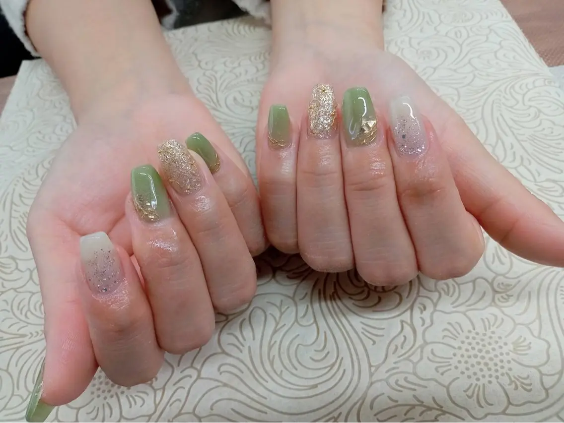 ネイル フラワーネイル precious nail roomのネイルデザイン