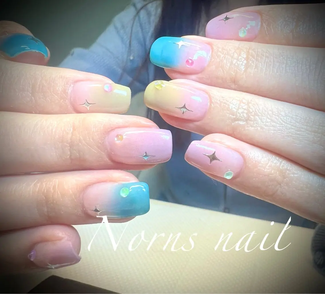 ネイル ハンドネイル Norns nail (猫いるサロン🐈)のネイルデザイン
