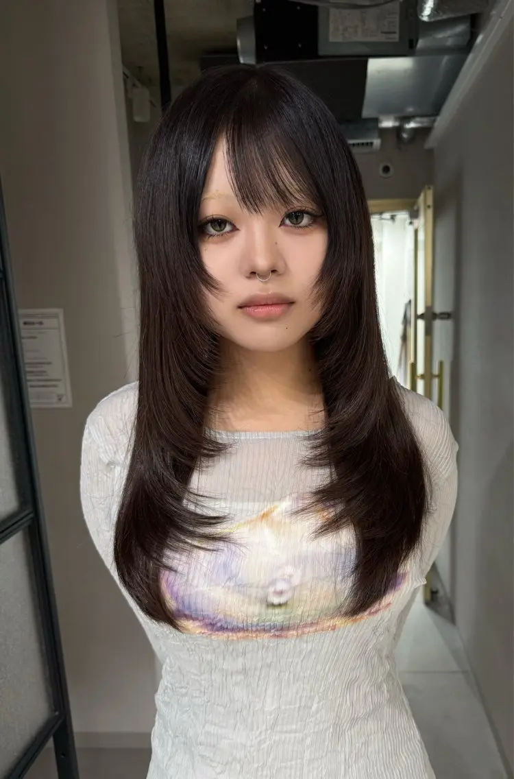 ロング エクステ ハッシュカット レイヤーカット カット エクステ TAIRA横浜ウルフ 🐺デザインカラーのヘアスタイル