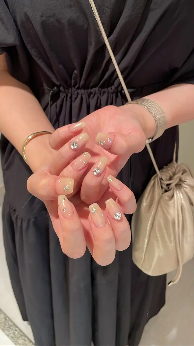 ネイル Ami 🦥のネイルデザイン