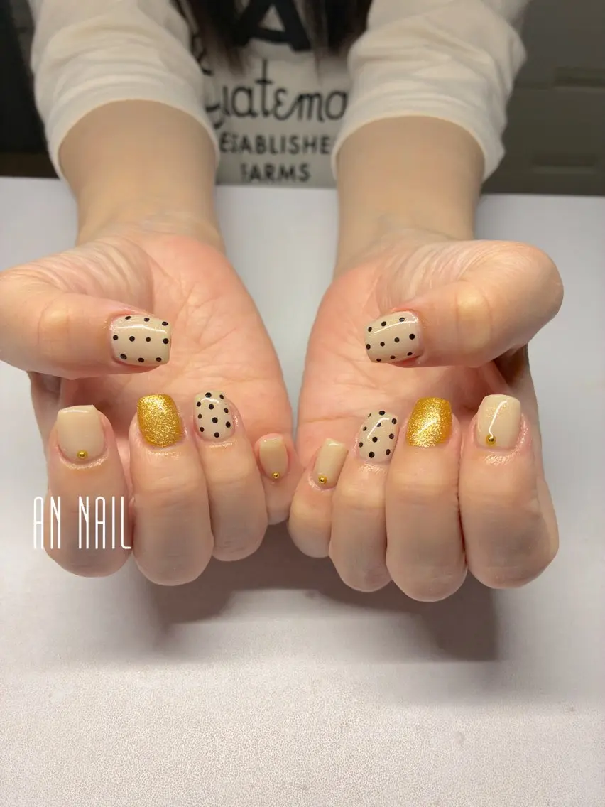 ネイル ドット シンプルネイル ハンドネイル AN Nailのネイルデザイン
