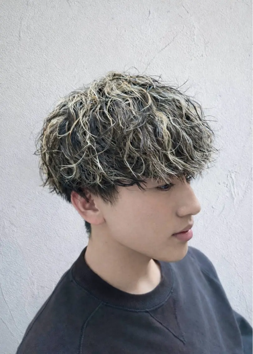 ミディアム カラー パーマ メンズ カット ヘアカラー パーマ HairCraft／ REOのヘアスタイル