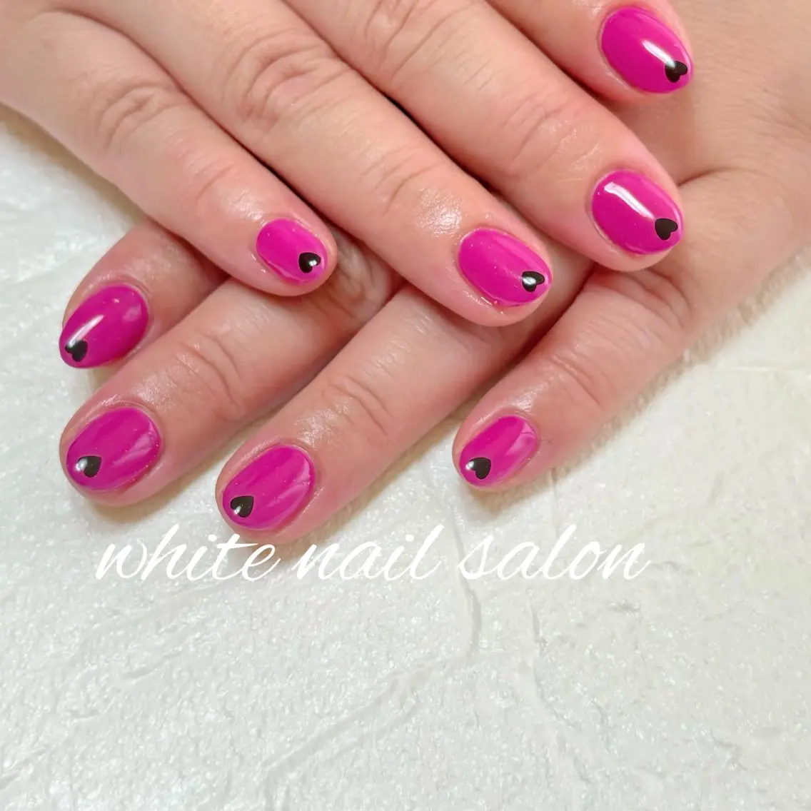 ネイル ホワイト ハンドネイル white nail salonのネイルデザイン