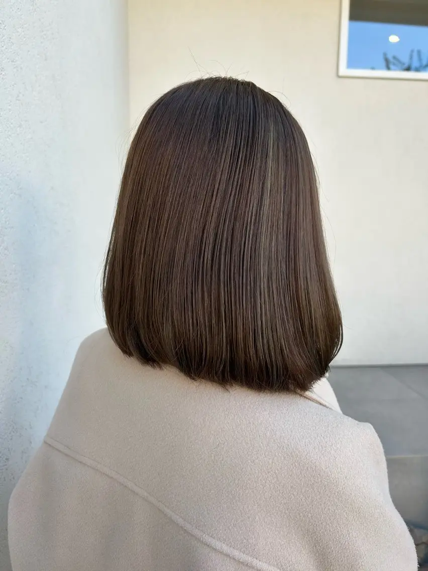 ミディアム カラー ベージュカラー 透明感カラー ハイライトカラー ボブ ハイライト SOL watanabeのヘアスタイル