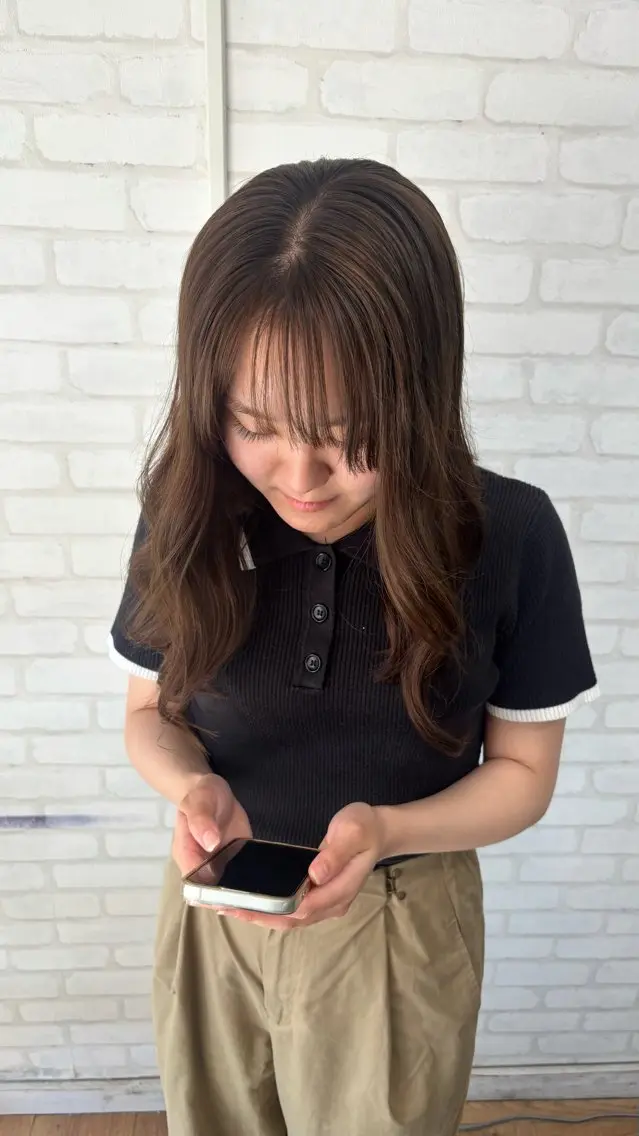 カラー 廣田 真依のヘアスタイル