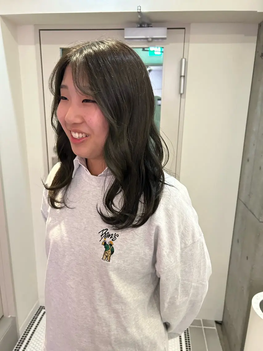 セミロング カラー オリーブカラー トリートメント 透明感似合わせカラー 🍀あかり🍀のヘアスタイル