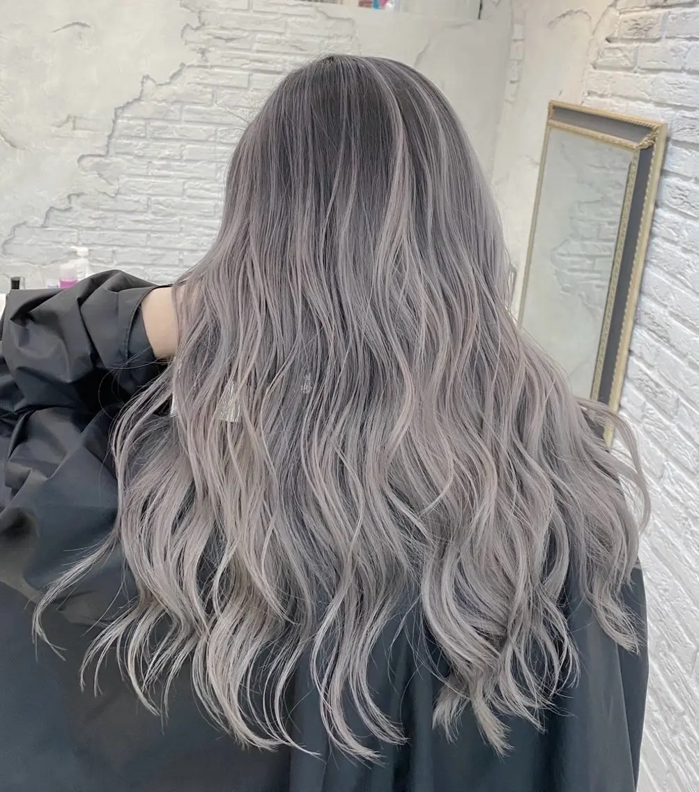 ロング カラー バレイヤージュ グレージュ レイヤーカット 指名数No.1 /NAOYAのヘアスタイル