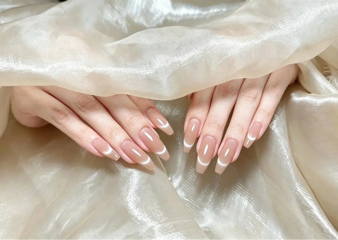 ネイル チークネイル 長さ出し フレンチネイル ジェルネイル 韓国ネイル ハンドネイル Lucky Nail Salon❶のネイルデザイン