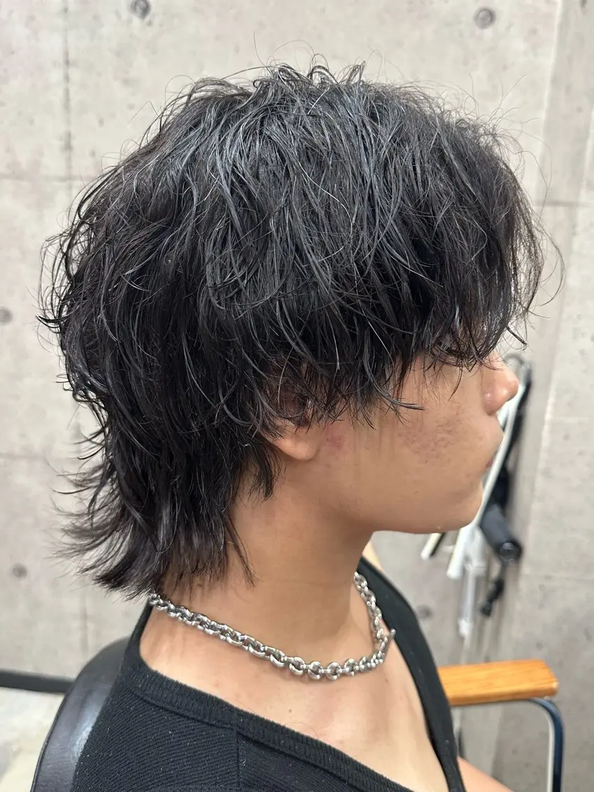 ミディアム パーマ メンズ ミディアムパーマ メンズパーマ カット パーマ 💎メンズパーマ特化 メンズのプロ🥇のヘアスタイル