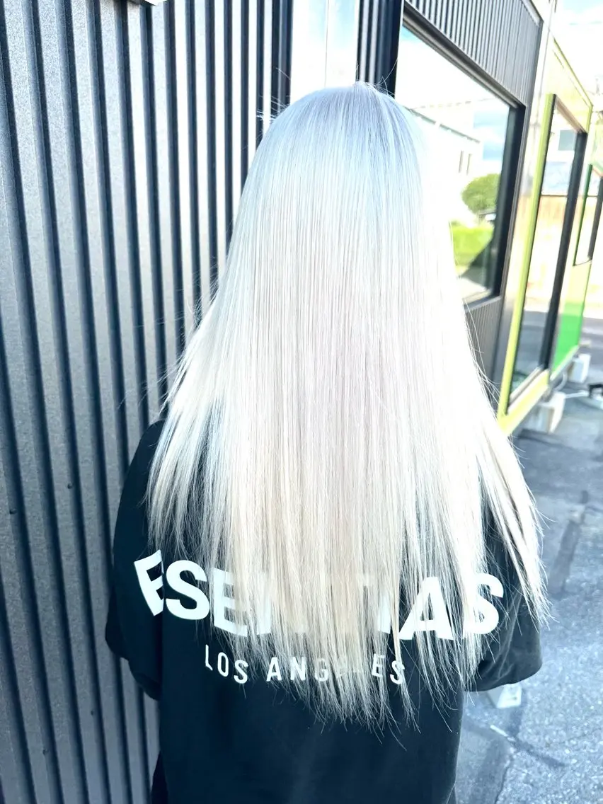 ロング カラー ヘアカラー 加藤 佑二のヘアスタイル
