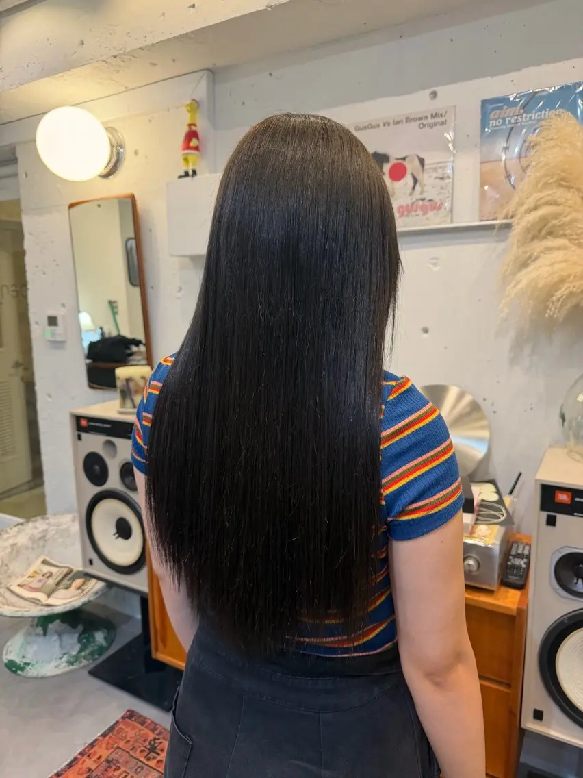 エクステ 黒田 千晴のヘアスタイル