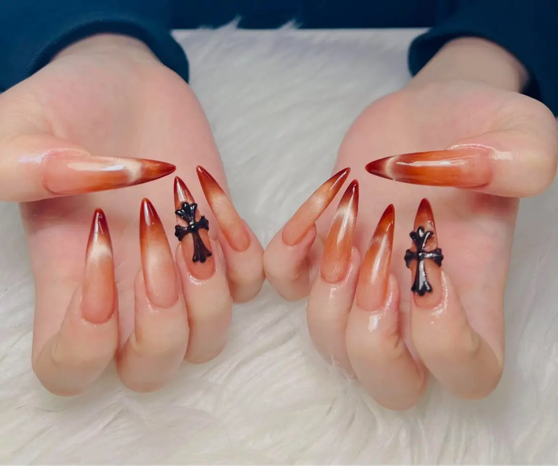 ネイル AURA NAIL 上前津のネイルデザイン