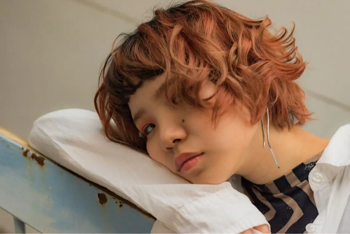 ショート カラー 美髪矯正 韓国レイヤーのヘアスタイル