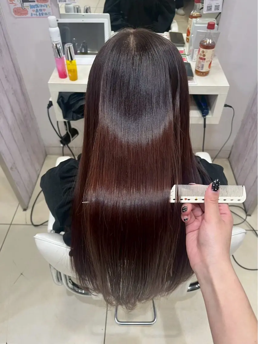 ロング カラー ヘアカラー トリートメント 🫧透明感 ×艶🫧 吉田 陽菜のヘアスタイル
